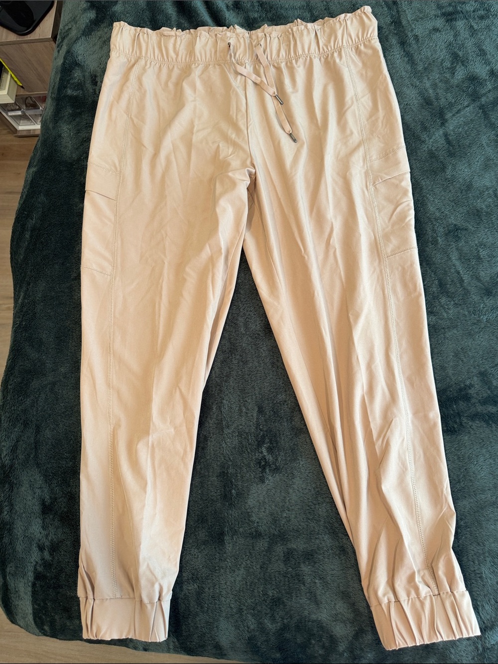 Women's Cream Drawstring Jogger Pants - Relaxed Fit